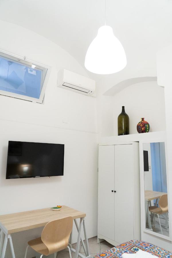 דירות קטאניה Antico Cortile Siciliano מראה חיצוני תמונה